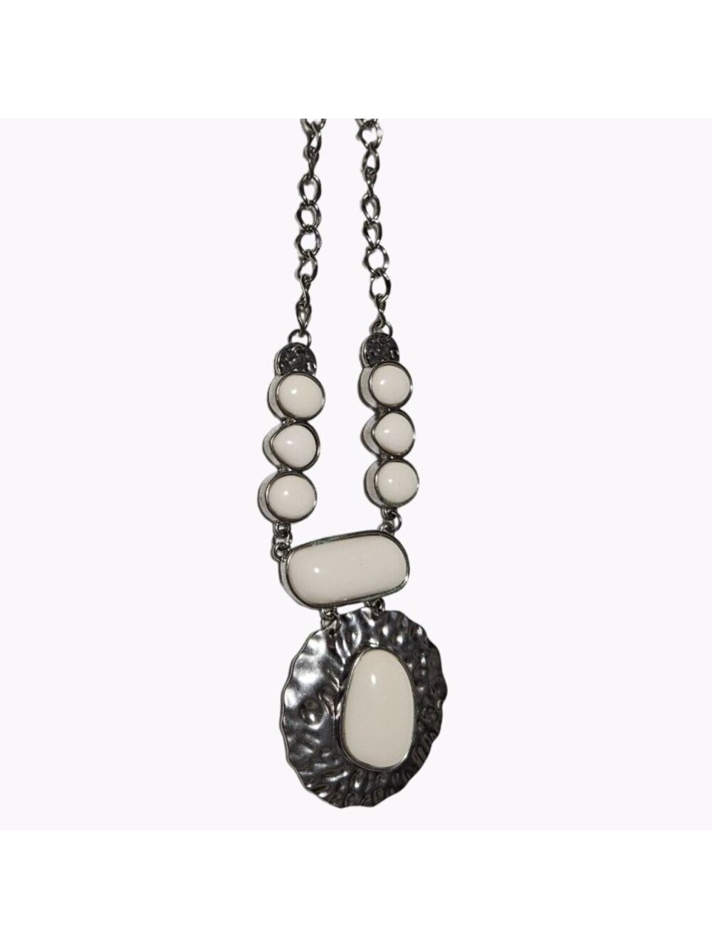 Retro White Acrylic Beaded Necklace Silver Tone Pendant Statement Jewelry Women